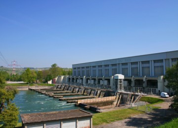 La centrale hydroélectrique de Kembs ©jSchott