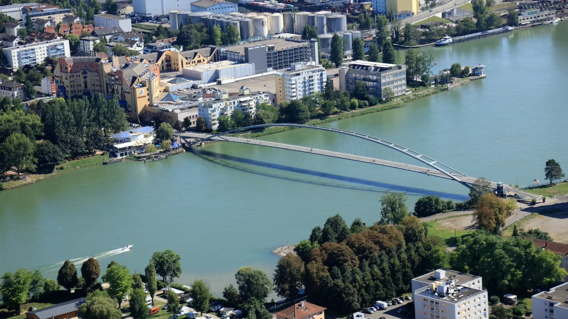 Emprunter la plus longue passerelle du monde